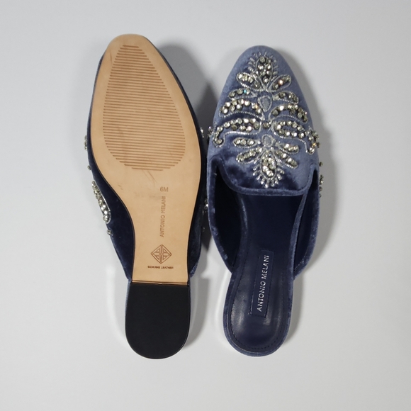 Antonio Melani Velvet Slides - Picture 9 of 9